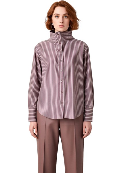 Kadın Çizgili Oversize Gömlek Modern Kesim ve Yüksek Yaka Detayları Ile Şıklık Sunar Rahat fırsatları