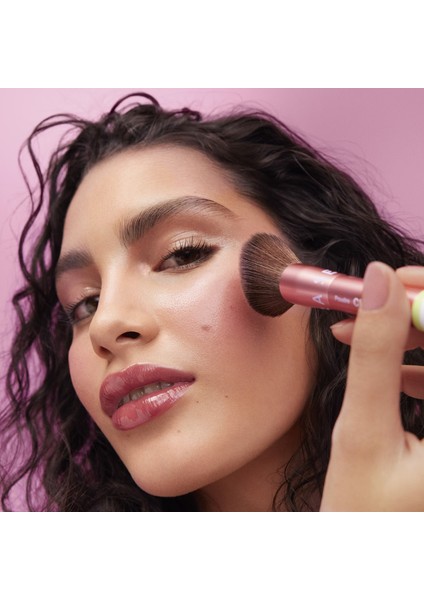 Perfectly Blushed Set - Blush Blush Blush Palet ve Ikili Allık Fırçası modelleri