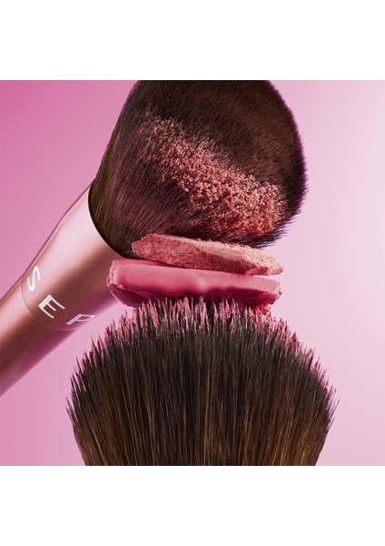 Perfectly Blushed Set - Blush Blush Blush Palet ve Ikili Allık Fırçası fırsatları