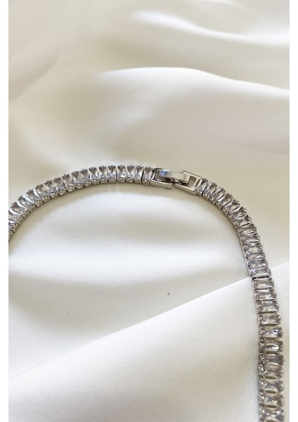 Baget Pırlanta Görünümlü Kolye modelleri