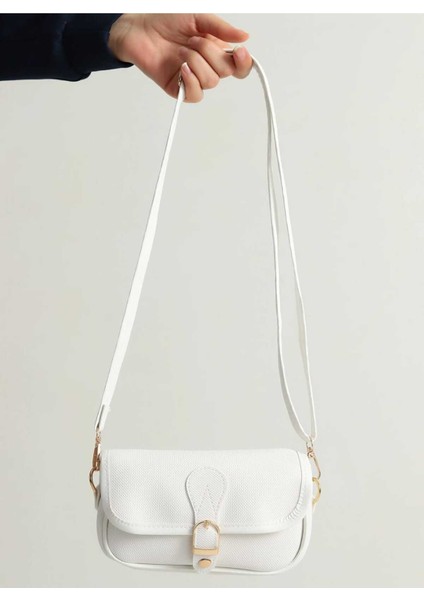 Mıknatıs Kapaklı Kemer Detaylı Kadın Omuz Çantası fiyatları