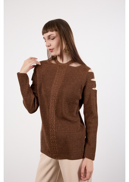 Kadın Kahve Omuzları Kesik Detaylı Reglan Kollu Simli Triko Kazak modelleri