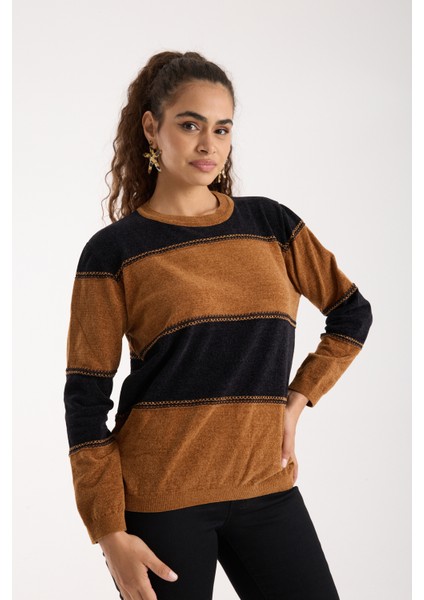 Kadın Taba-Siyah Iki Renkli Çapraz Kontrast Dikiş Detaylı Şönil Kadife Triko Bluz