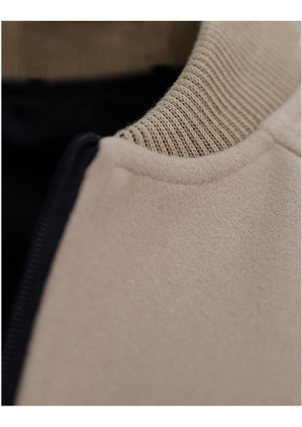 Koyu Bej Kaşe Mont modelleri