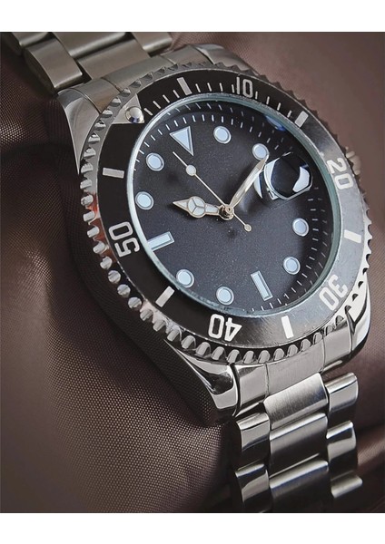 Gümüş Çelik Kordon Erkek Kol Saati Takvimli Siyah Kadran Özel Kutusunda fırsatları