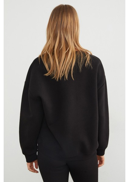 3 Iplik Taşlı Kalp Detaylı Oversize Sweatshirt indirimleri