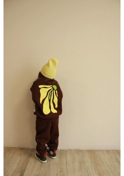 Sarı Sırt Baskılı Balıkçı Yaka Eşofman Takımı fırsatları