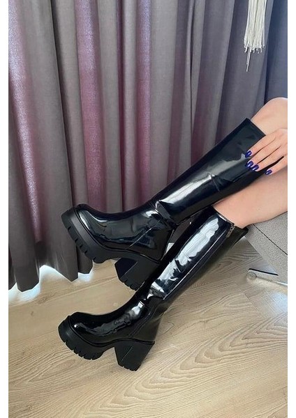 Kadın Lagora Siyah Rugan 8 cm Topuklu Yandan Fermuarlı Çizme Siyah Rugan fiyatları