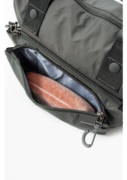 Sanmorris Kadın 4 Bölmeli Paraşüt Kumaş Ayarlanabilir Çapraz Askılı El ve Omuz Çantası