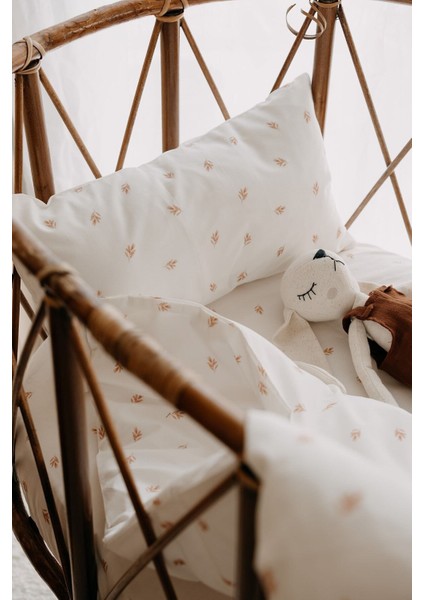 Park Yatak Nevresim Takımı (80X110) | Simple Brown Leaves fırsatları