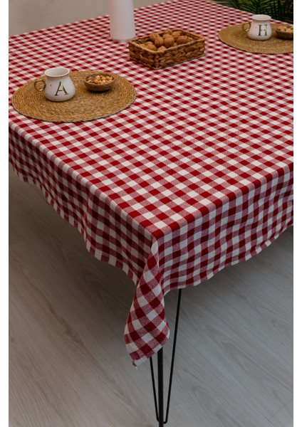 Pötikareli Kırmzı Ekose Masa Örtüsü 170 x 170