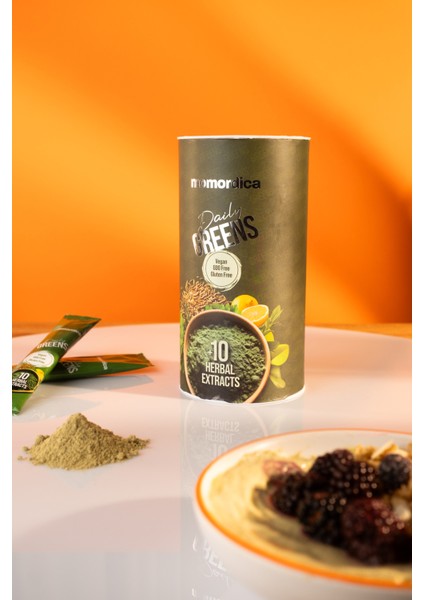 Daily Greens (Spirulina, Yeşil Çay, Biberiye, Açlık Otu, Rezene +11 Bitki) - 20 Saşe modelleri