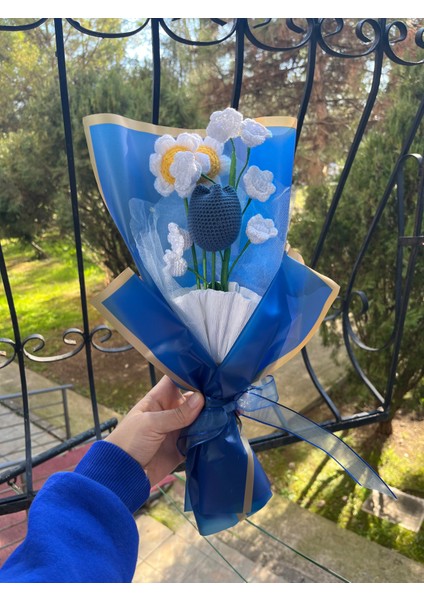 Örgü Mavi Lale Papatya Buketi,lale Çiçeği,solmayan Çiçek,anneye,sevgiliye,arkadaşa,öğretmene Hediye fırsatları