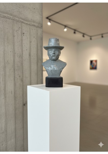 Şık Şapkalı Beyefendi Dekoratif Büst - Ev ve Ofisiniz Için Sanatsal Dokunuş fiyatları