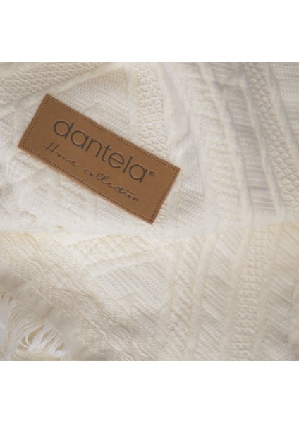 Lumia Etnik Desen Yatak Örtüsü - Krem fiyatları