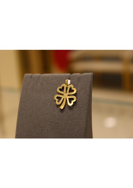 14 Ayar Altın Yonca Kolye Ucu fırsatları