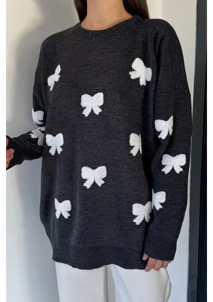 Kadın Fiyonklu Oversize Triko Kazak P-00018498 modelleri