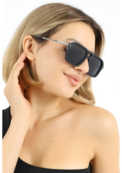 Kadın Mat Siyah Sportif UV400 Güneş Gözlüğü WP25-34 C2 M