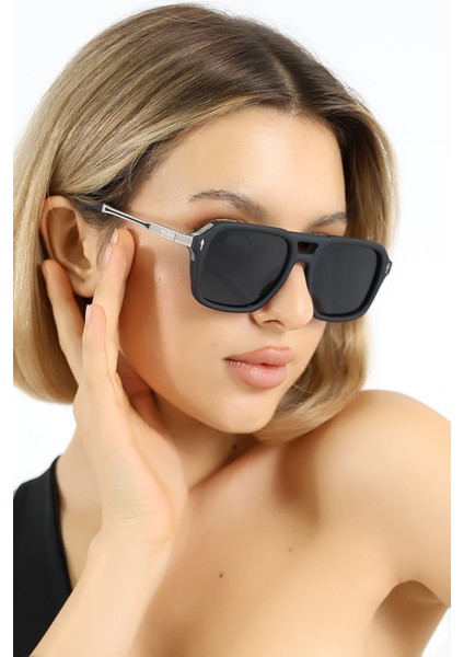 Kadın Mat Siyah Sportif UV400 Güneş Gözlüğü WP25-34 C2 M modelleri