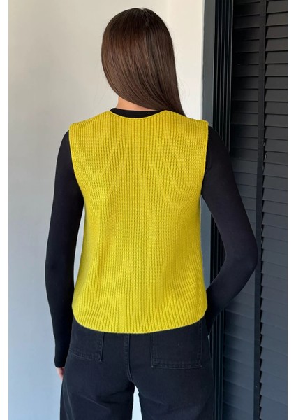 Kadın V Yaka Ön Düğmeli Triko Yelek P-00019004 fırsatları