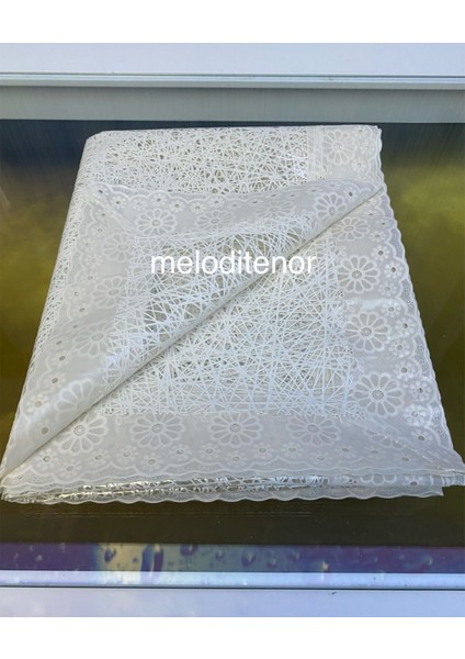 Meiwa Şeffaf Kaplama Iplik Desen Kenarı Dantelli Pvc Lüks Dikdörtgen Muşamba Masa Örtüsü modelleri