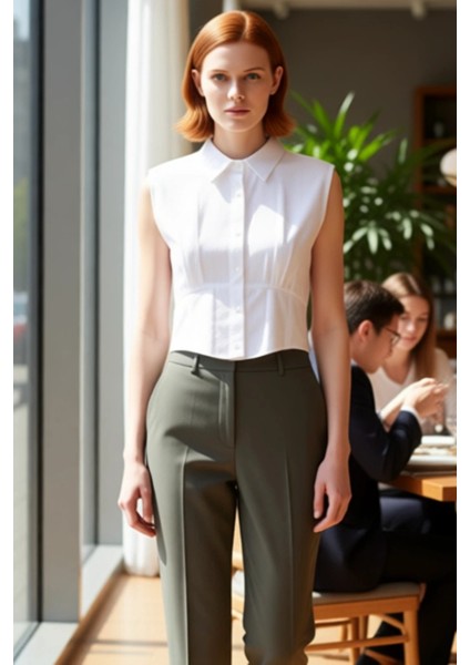 Kadın Crop Kesim Kolsuz Gömlek Modern ve Yaz Konforunu Birleştiriyor Fonksiyonel Dayanıklı fiyatları