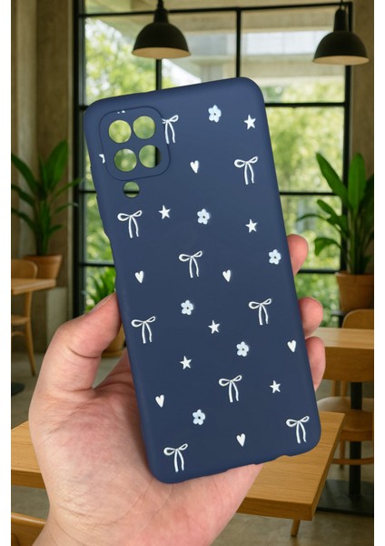 Samsung Galaxy A12 Uyumlu Mini Fiyonk Desenli Silikon Darbe Emici Klasik Korumalı Rubber Kılıf