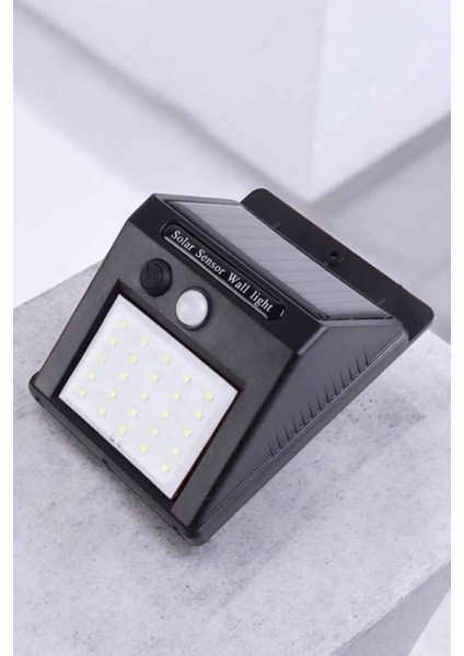 Güneş Enerjili Bahçe Lambası Solar Gece Aydınlatma Sensörlü Lamba - N947J803-M91947 fırsatları