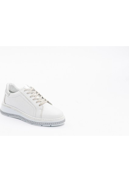 Beyaz Spor Ayakkabı modelleri