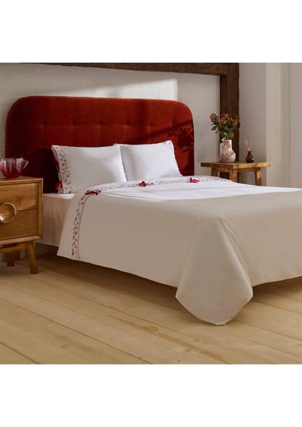 Calia %100 Pamuk Nakışlı Çift Kişilik Nevresim Takımı Beyaz fiyatları