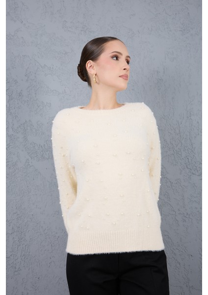 Kadın Ekru Sakal Iplik Inci Detaylı Bisiklet Yaka Triko Kazak modelleri