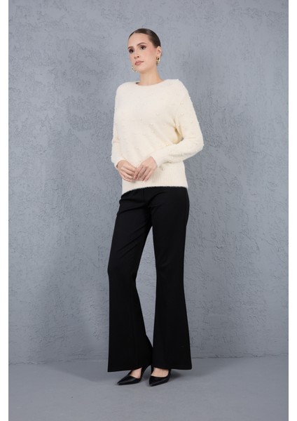 Kadın Ekru Sakal Iplik Inci Detaylı Bisiklet Yaka Triko Kazak