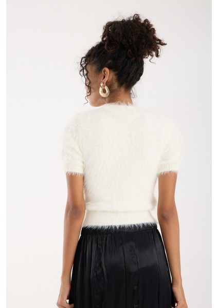 Kadın Ekru Sakal Iplik Kısa Kollu Bisiklet Yaka Triko Kazak