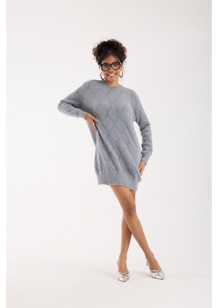 Kadın Gri Sakal Iplik Taş Detaylı Bisiklet Yaka Triko Kazak fırsatları