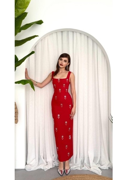 Ners Taş Detaylı Elbise fırsatları