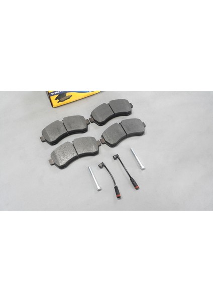 Mercedes Sprinter W906 06-16 Ön Fren Balatası Fişli Zegen