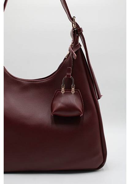 Kadın Vintage Büyük Boy Deri Ayarlanabilir Askılı Omuz Çantası