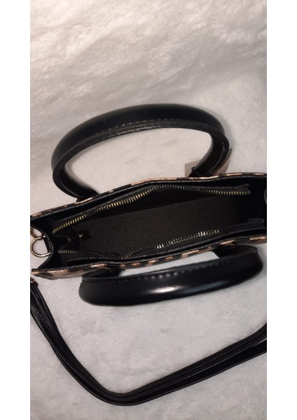 Günlük Küçük Şık Çapraz Askılı Kadın El ve Omuz Çantası fiyatları