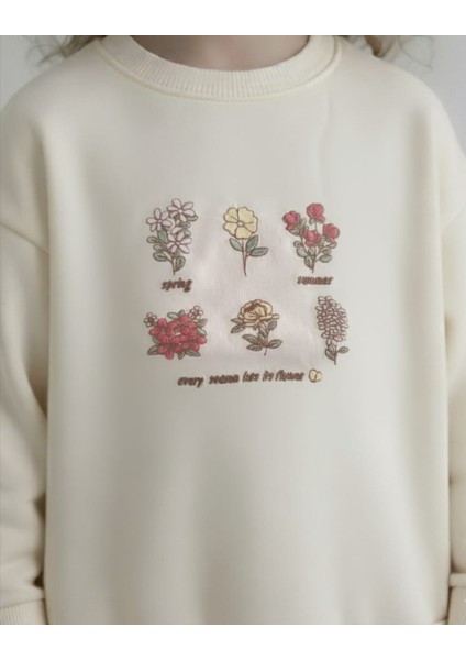 Çiçek Nakışlı Kız Çocuk Penye Sweatshirt fırsatları