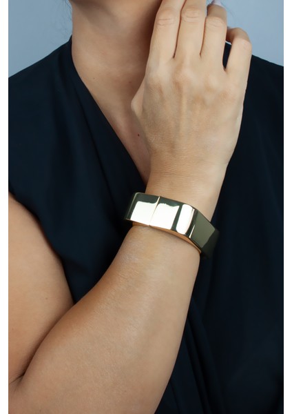 Gold Renk Düz Form Kelepçe Bileklik