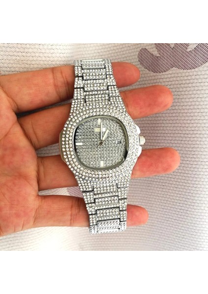 Gümüş Renk Taş Kaplama Oval Kasa Tasarım Kadın Kol Saati fiyatları