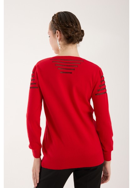 Kadın Kırmızı Simli Kumaş Detaylı V Yaka Triko Bluz fiyatları