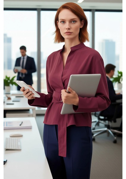 Kadınların Şıklığını Tamamlayan Kuşak Detaylı Hakim Yaka Uzun Kollu Düz Renk Gömlek Bluz Şık modelleri