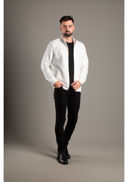 Erkek Beyaz Dokulu Hırka