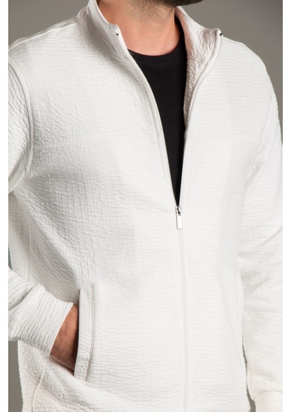 Erkek Beyaz Dokulu Hırka fırsatları