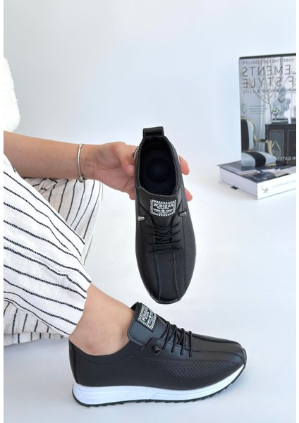 Fiert Siyah Cilt Bağcıklı Spor Ayakkabı - Lisinya fiyatları