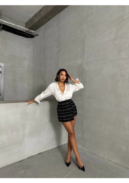 Iki Düğmeli Ch Kumaş Şort Etek Siyah H26414