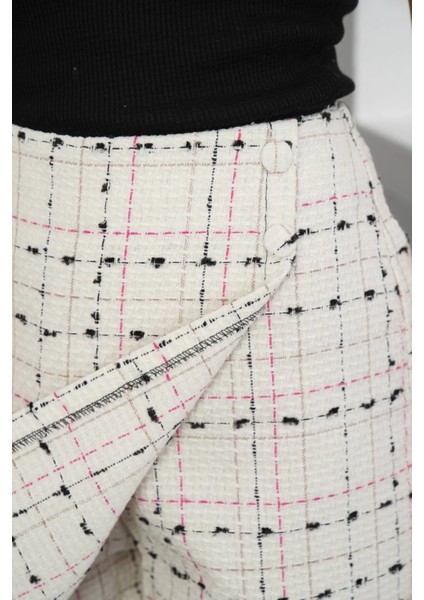 Iki Düğmeli Şort Etek Beyaz H26414