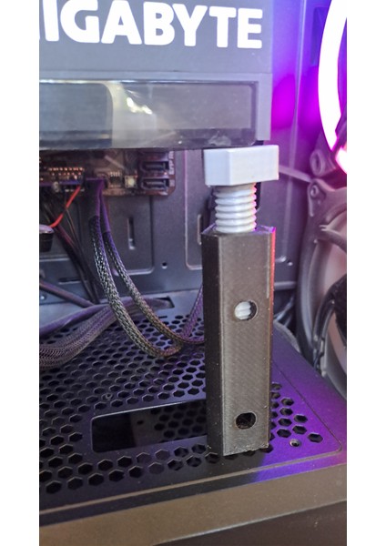 Ayarlanabilir Ekran Kartı Tutucu, 3D Baskı Modern Tasarım, Gpu Sarkma Önleyici Destek Standı (Siyah/beyaz)