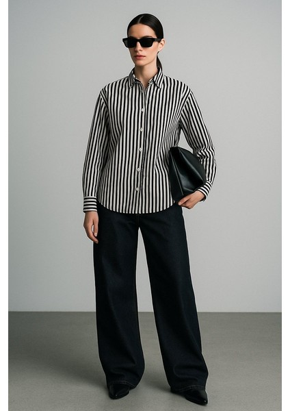 Uzun Kollu Çizgili Önü Düğmeli Siyah Gömlek fiyatları